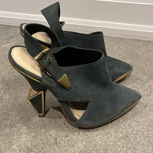 Unique Top Shop rock and roll sling back heel size 38 (7.5) - Picture 3 of 9